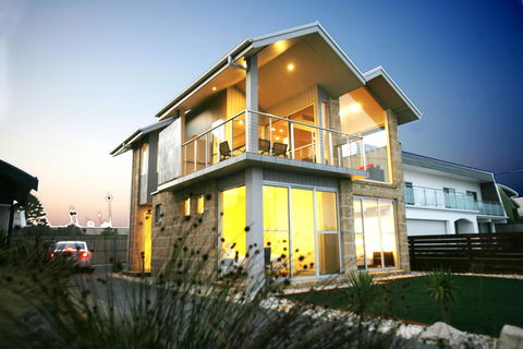 Aloha Beachfront Port Fairy - Tourism Bookings 0
