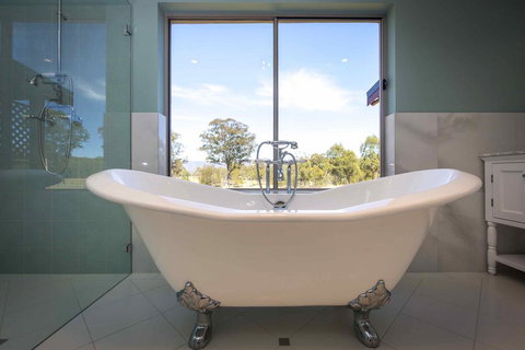 Amani - Accommodation Europe 0