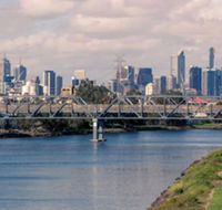 Amazing River Views - Fabulous Footscray Fun - Events Australia