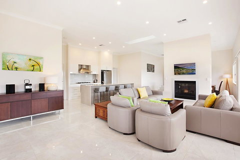 Amber Lakes - Accommodation Europe 2