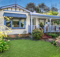 Ambrose Cottage Front Apartment - Events Australia