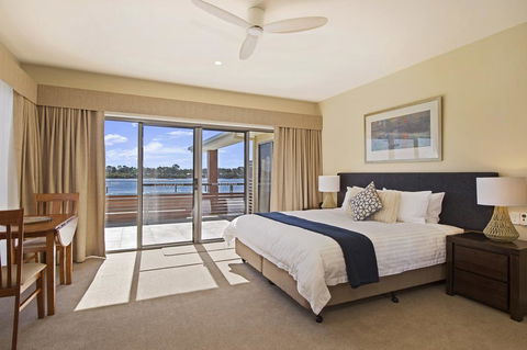 Ana Mandara Luxury Bed & Breakfast - Events Australia 0