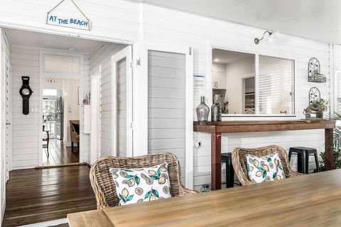Anchored In Byron - Accommodation Europe 1