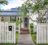 Anchored in Byron - Accommodation Europe