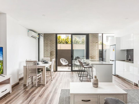 Anchored@Oceania - Events Australia 0