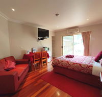 Angela's Beach Stays - Events Australia