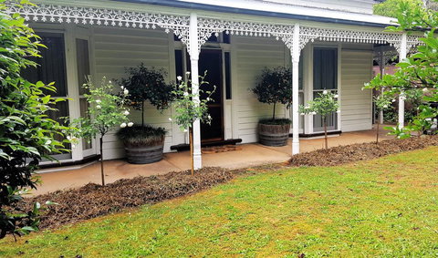 Annadale House - Accommodation Europe 1