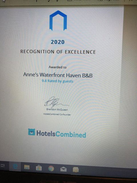Anne's Waterfront Haven B&B - Events Australia 1