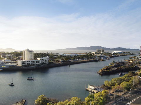 Apartments @ 81 Palmer - Events Australia 3