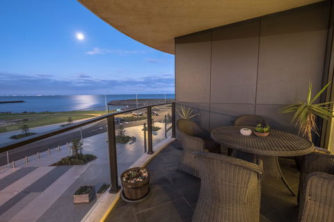 Apt 221 Marinaquays - Events Australia 0