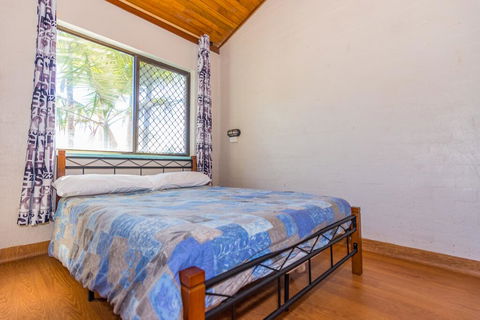 Aquarius Backpackers Resort - Accommodation Europe 2