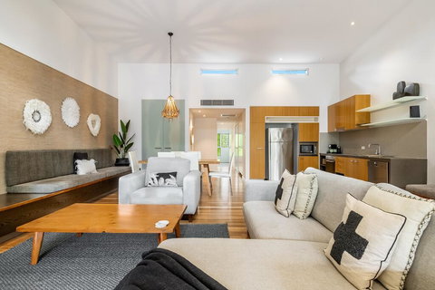 Aquawaters@Belongil - Events Australia 3