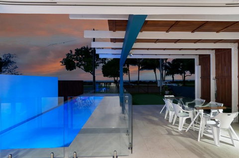 Arlington Beach House - Events Australia 3