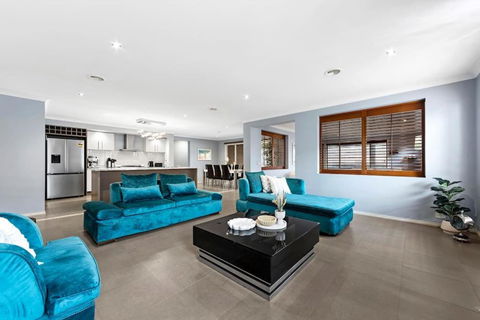 M-h 59PP - Events Australia 0