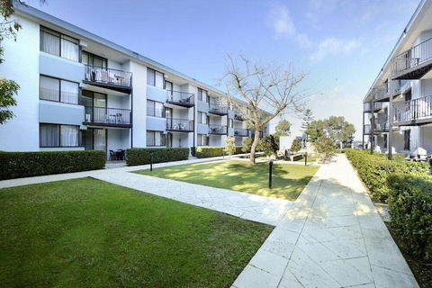 Melville Oasis - Events Australia 0
