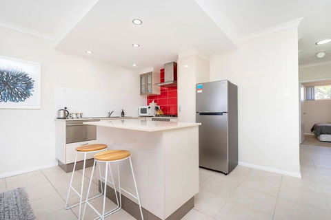 Modern Midland Retreat 2br 1 Bth - Events Australia 0