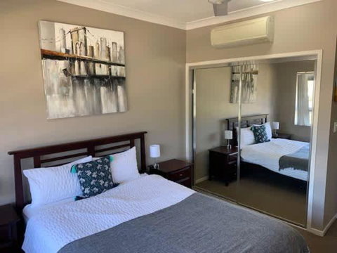 Modern Beach Apartment - Events Australia 2