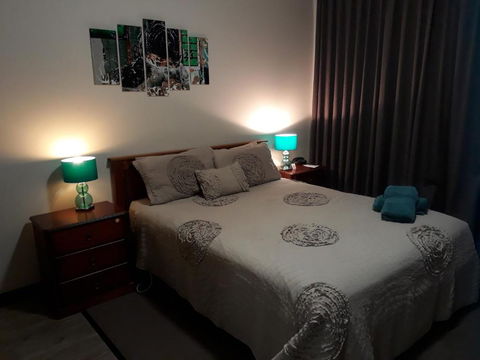 Moe Motor Inn - Contactless 24 Hour Checkinn Available - Tourism Bookings 0
