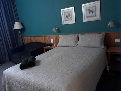 Moe Motor Inn - Contactless 24 Hour Checkinn Available - Tourism Bookings 1