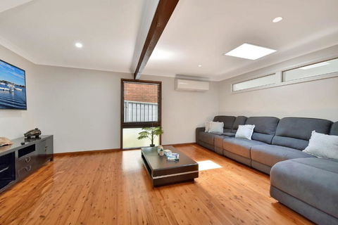 NEW PropertyBreezy Bayside Haven At Brightwaters - Accommodation Europe 2