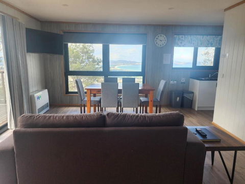 Mount Rumney Escapes - 5 Seaview Kangaroo House - Events Australia 2