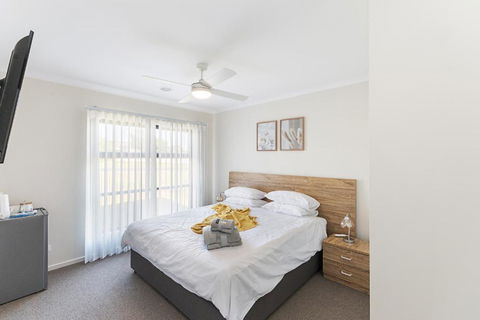 Morview Holiday Homes-Elephant - Events Australia 0