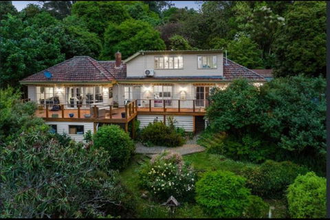 Mountain Villa In Dandenong Ranges - Tourism Bookings 0