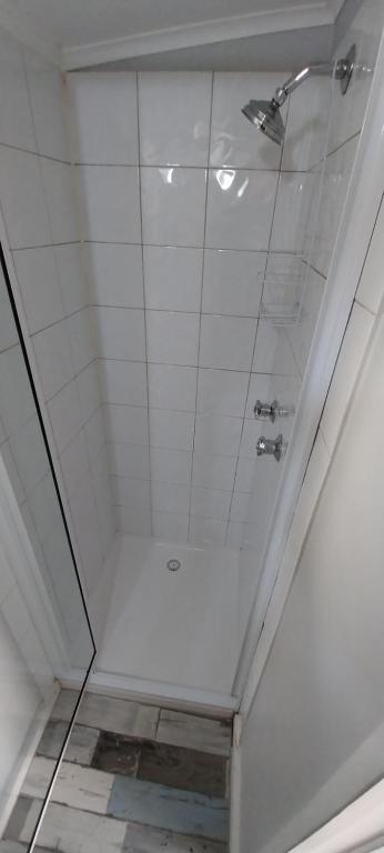 Mt Lyll (Back Cabin)@Lettes Bay - Accommodation Europe 1