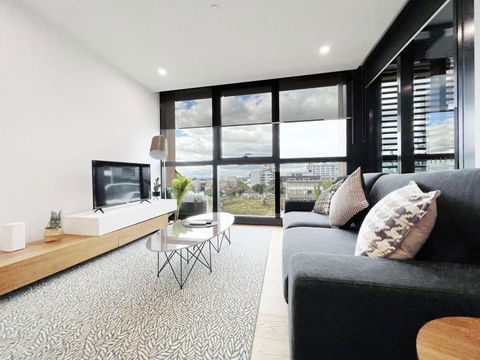 Myka Home New Apartment In Box Hill YS4A - Events Australia 2