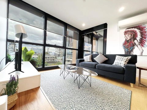 Myka Home New Apartment In Box Hill YS4A - Events Australia 0