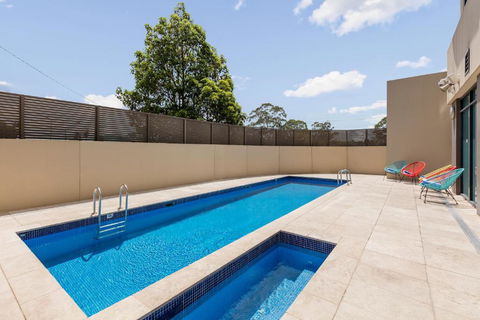 Nesuto Parramatta - Tourism Bookings 0