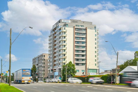 Nesuto Parramatta - Tourism Bookings 1