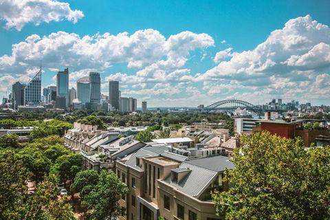 NEW! Ideal 1BR Beachside Studio With Pool - Events Australia 0
