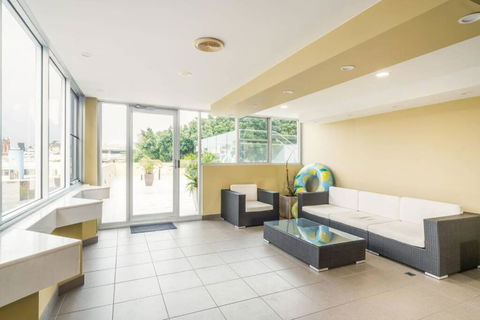 NEW! Ideal 1BR Beachside Studio With Pool - Events Australia 2
