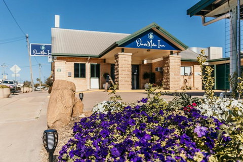 Oasis Motor Inn Blackall - Events Australia 0
