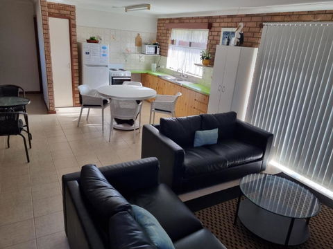 Ocean Beach Chalet 16 - Events Australia 2