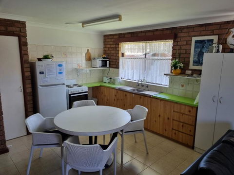 Ocean Beach Chalet 16 - Events Australia 1