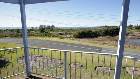 Ocean Escape Twin Pines 8 Ocean Views With Spa - Events Australia 0