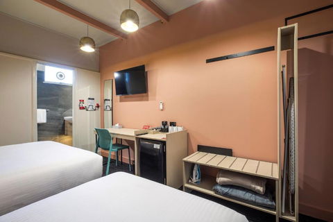 Nightcap At Sandbelt Hotel - Events Australia 2