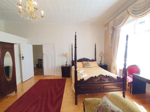 Outstanding Property Close To Melb Airport - Events Australia 1