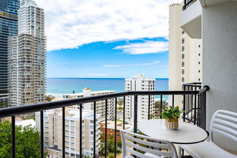 Ocean View Studio In Mantra Free WI-FI - Events Australia 0