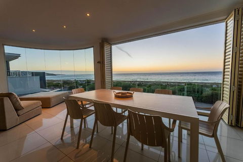 Ocean View Villa With Pool Spa & Cinema - Events Australia 1