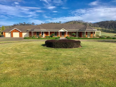 Old Entally Farm - Events Australia 0