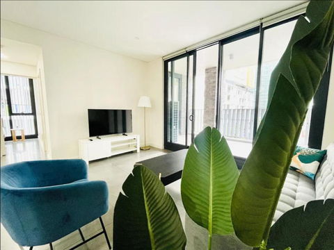 Olympic Park Oasis - New 3b2b Condo - Pool, Parking - Events Australia 1