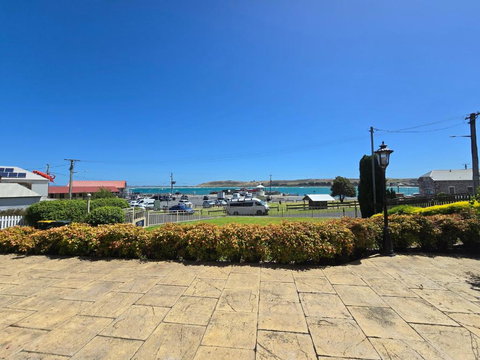 On The Terrace Stanley - Accommodation Europe 2