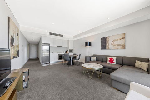 One Bedroom Private Apartment At 88 Archer St Chatswood - Events Australia 3