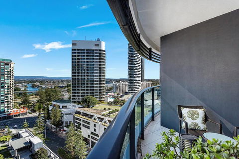 Oracle Beachfront Apartments Broadbeach - Events Australia 1