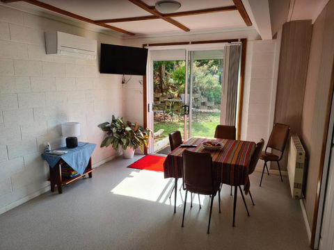 Orchard 2 Bedroom Apartment In Devonport - Tourism Bookings 1