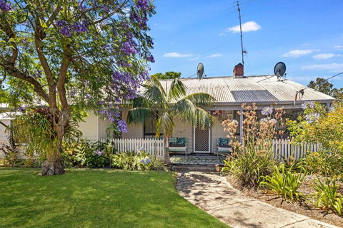 Our Humble Home Nannup - Events Australia 0