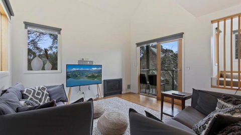 Ovens - Events Australia 0